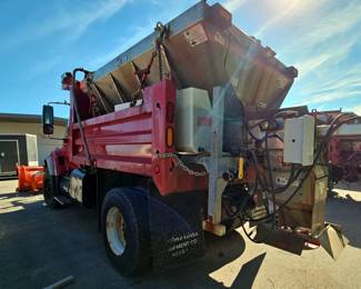 2007 International 7400 SFA 4x2 Diesel Plow/Spreader Truck, 6 Cylinders, 9.3L FI Turbo Diesel 570 CI