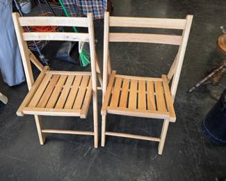 solid wood folding chairs
