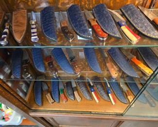 Damascus style hand made knives