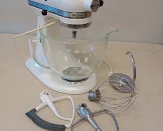 Kitchen aid mixer new