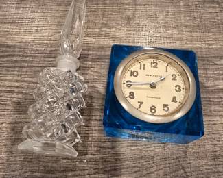 vintage travel alarm clock working