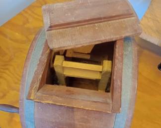 antique barrel crank butter churn