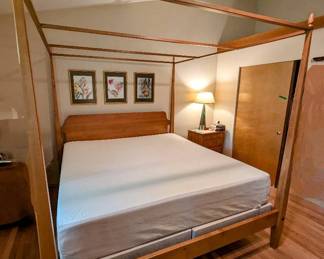 Ethan Allen King Size Bed with TempurPedic Mattress 