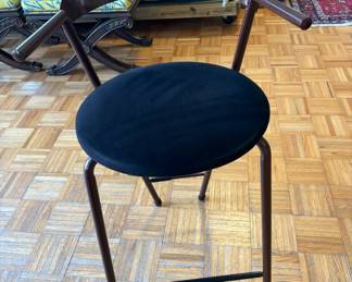 Beautiful Italian chair set of four 
Only $270