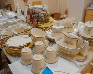 Hand-painted dinnerware