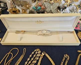 Jewelry, gold, silver