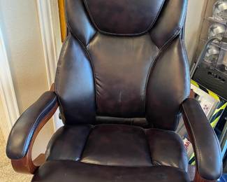 Like new office chair