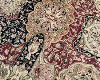 A closer look at the rug design 