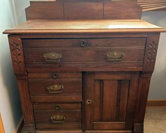 Commode Cabinet/Chest