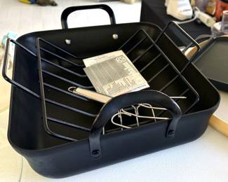 Caphalon roasting pan with rack