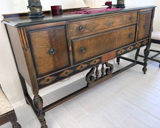 Brickwede Brothers Furniture Company buffet/sideboard