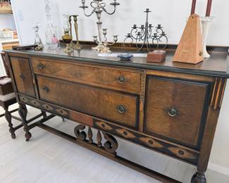 Brickwede Brothers Furniture Company buffet/sideboard