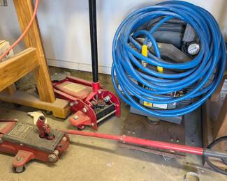 Automotive jacks, Nikota air compresso