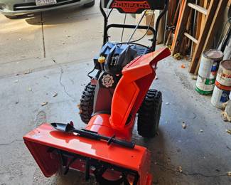 Aliens Compact King of Snow Snowblower (Used Twice)