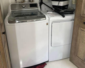 Nee Washer Dryer 
Will sell separately
Paid $1200 for washer, $850 for dryer
Asking $600 washer, $450 dryer
Will accept reasonable offer