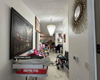 Decorative and home furnishings 
