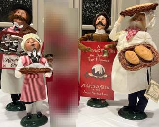Byers Choice Carolers Food Criers Of London