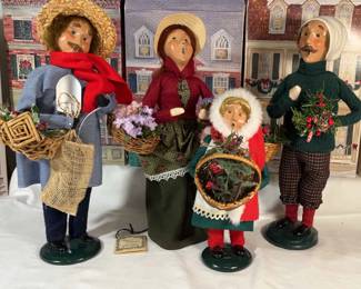 Byers Choice Carolers More Criers