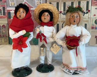 Byers Choice Carolers St Lucia  Mexican Children