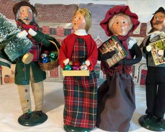 Byers Choice Carolers Christmas CriersShoppers