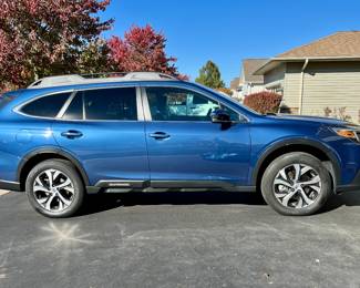 2022 Subaru Outback Limited - Miles - 35,609 VIN# 4S4BTANC0N3188187 - Bidding will start at $27.500.