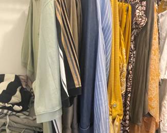 Gorgeous Vintage Womens Clothing from fine evening gowns to sweaters to pants to suits to jackets to denims to leather and more!!! also Boots, Shoes,, Sandals, Purses, Hats, and much much more!!!