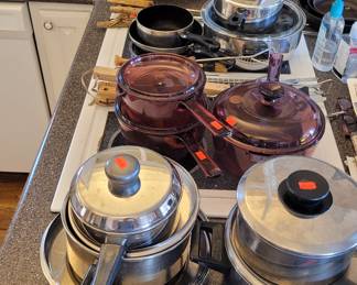 Kitchenware from Pots and Pan Sets to Corning to Small Appliance to Knife Sets and more!