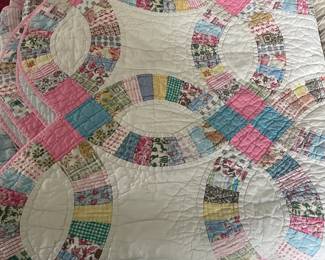 Beautiful Quilts, Afghans and More!!!