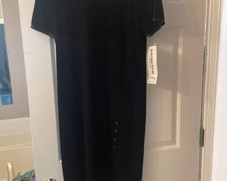 Gorgeous Vintage Womens Clothing from fine evening gowns to sweaters to pants to suits to jackets to denims to leather and more!!! also Boots, Shoes,, Sandals, Purses, Hats, and much much more!!!