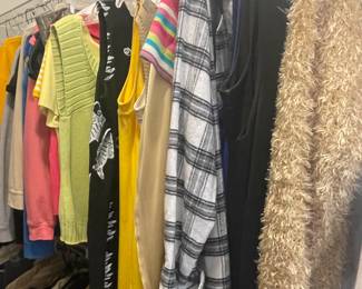 Gorgeous Vintage Womens Clothing from fine evening gowns to sweaters to pants to suits to jackets to denims to leather and more!!! also Boots, Shoes,, Sandals, Purses, Hats, and much much more!!!