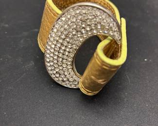 LEATHER STRAP BRACELET