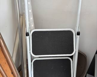 STEP STOOL