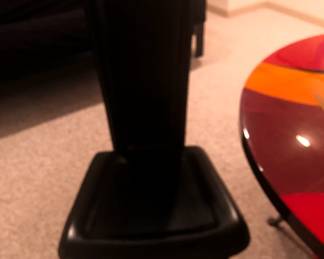 DETAIL OF BLACK CHAIRS