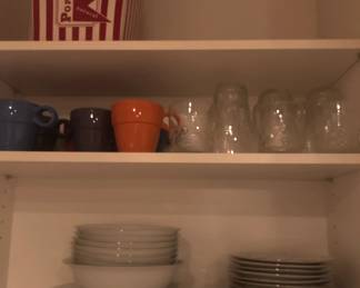 DISHES, GLASSWARE AND MUGS