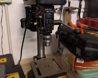 Black and decker drill press
