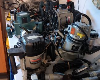 Assorted power tools
