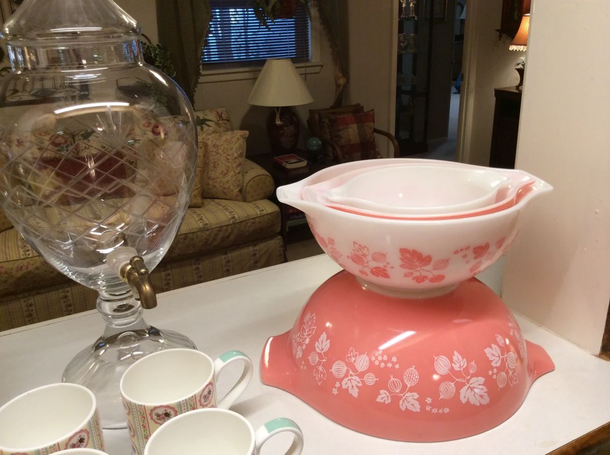 Pyrex Gooseberry set