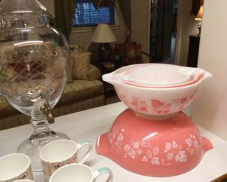 Pyrex Gooseberry set