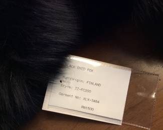 Fox gloves and collar