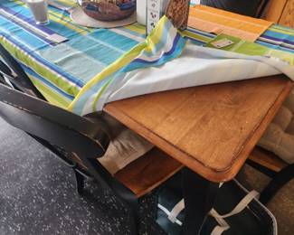 AC KITCHEN TABLE 6 CHAIRS