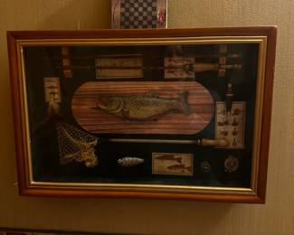 FISHING SHADOW BOX