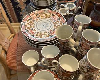 Set of china, Peony