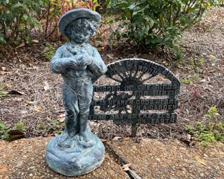 Decorative garden statues