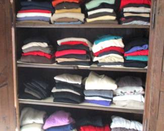 Cashmere & Wool Sweaters