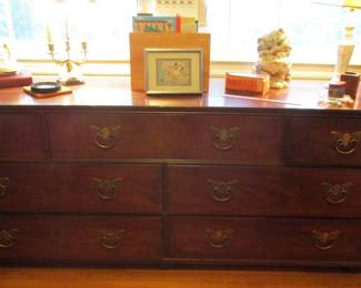Henredon Chest & Mirror