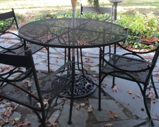 Iron Table & Chairs