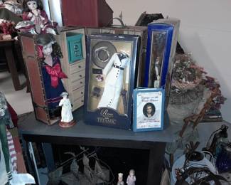 Titanic collection