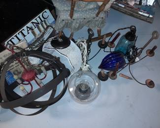 Hanging lamps/candles