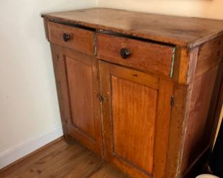 Antique 19th Century American Primitive Chestnut Washstand
Nightstand Work Table