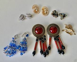 Vintage Costume Jewelry